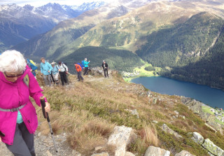 Wanderer Davos Klosters Schweiz s