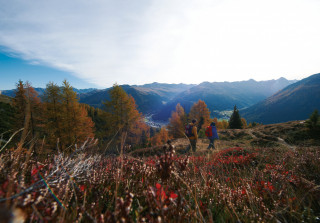 Hiking Schatzalp autumn