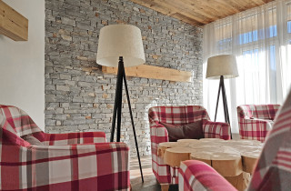 Reception - Unterkunft - Wellness- und Seminarhotel Davos