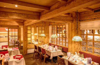 Sunstar Hotel Davos Restaurant Buurestube S