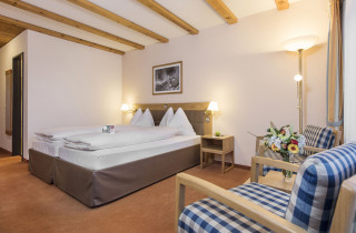 Standard Balkon Doppelzimmer Sunstar Hotel Davos 024 s